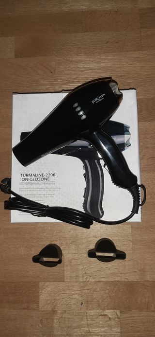 SECADOR 2200 OZONO IONICO POSTQUAM de segunda mano por 15 EUR en Villanubla  en WALLAPOP