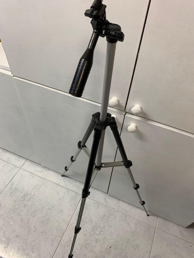 Tripode metalico de 100cm alto total