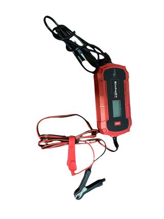 Einhell Un cargador de baterías CE-BC 4 M de segunda mano por 25 EUR en  Guadalajara en WALLAPOP