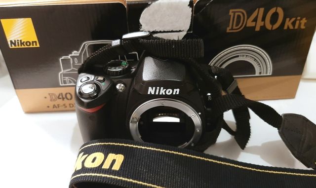 fotocamera Nikon D40x NON FUNZIONANTE Solo corpo