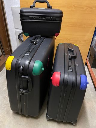 Maletas Benetton de segunda mano por 40 EUR en Santiga en WALLAPOP
