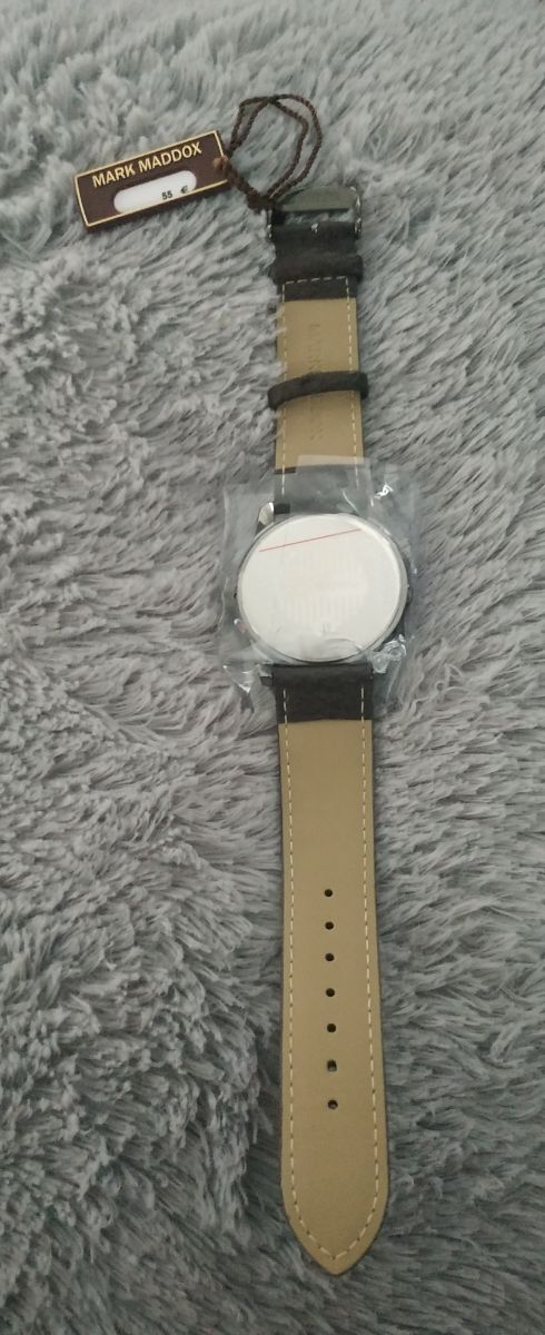 Reloj Mark Maddox nuevo original
