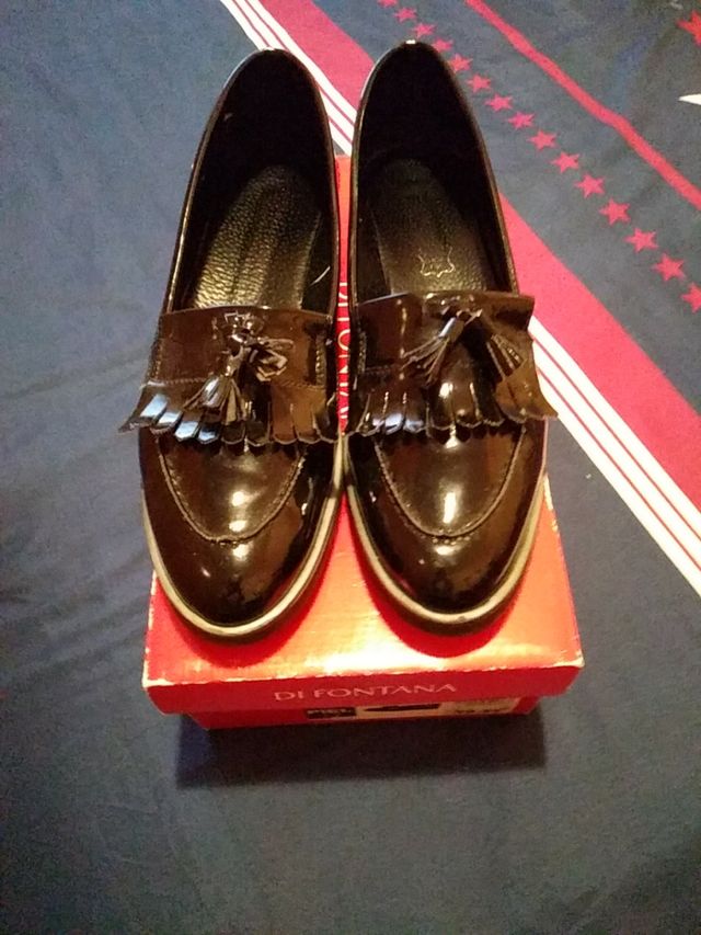 ZAPATOS MUJER. Número 39