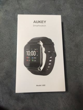 Smartwatch AUKEY NUEVO A ESTRENAR(PRECINTADO) de segunda mano por 15 EUR en  Cuarte de Huerva en WALLAPOP