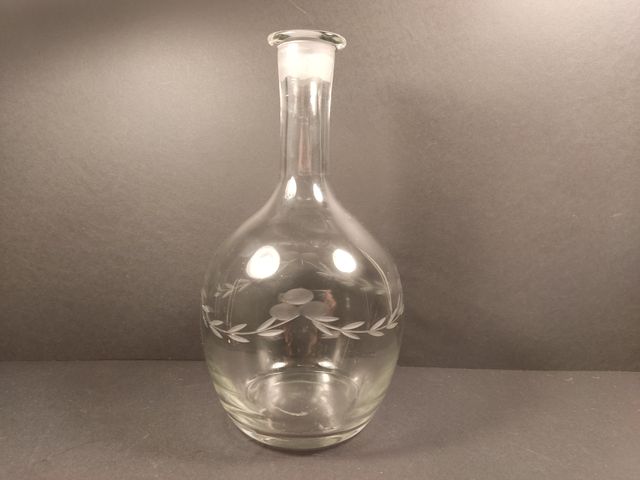 Bottiglia d'acqua antica