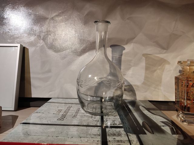 Bottiglia d'acqua antica