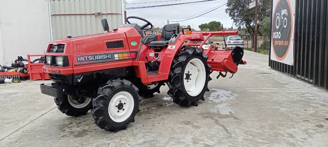 Minitractor Mitsubishi MT 16
