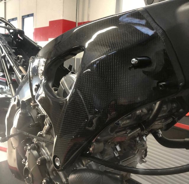 Kit chasis y basculante Honda Cbr 1000 rrr