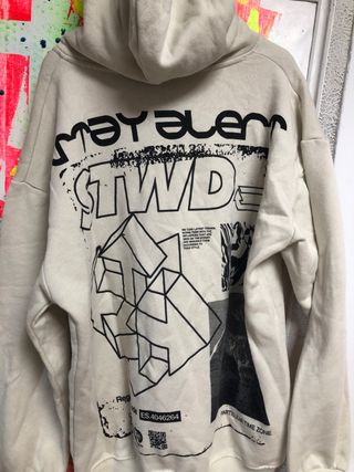Sudadera stwd de segunda mano por 20 EUR en Valencia en WALLAPOP