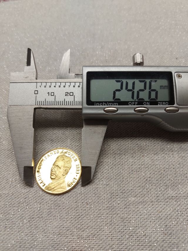 Moneda oro de 22kl. Luis Companys