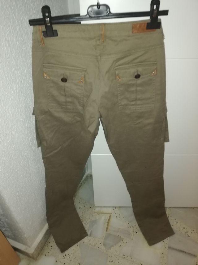 Pantalón cargo Massimo Dutti