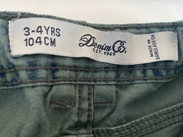 Pantalón corto niño