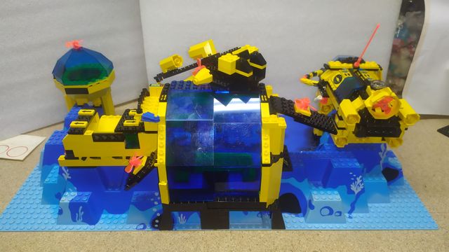 Lego base submarina Neptune laboratorio ENVIO