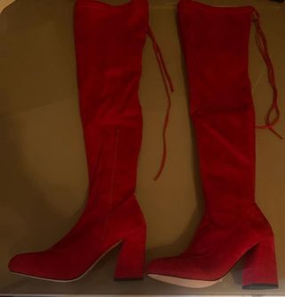 Botas altas rojas de tacon nuevas de segunda mano por 60 EUR en Algeciras  en WALLAPOP