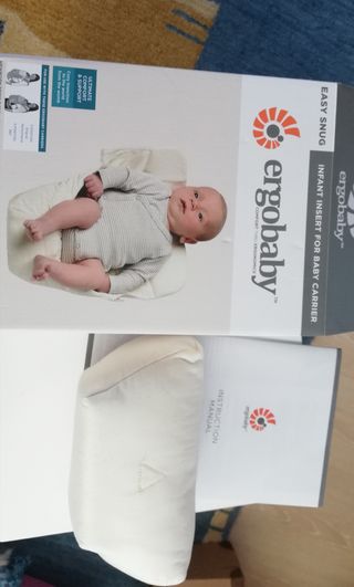 Cojin mochila portabebes ergobaby de segunda mano por 20 EUR en Santander  en WALLAPOP