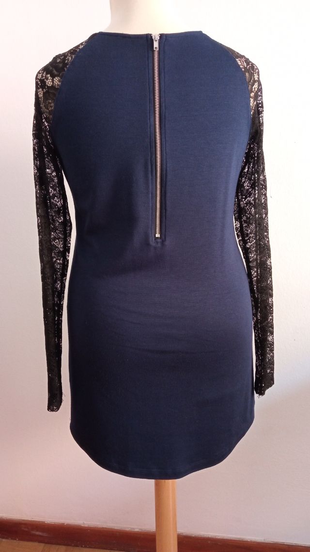 Vestido azul con encaje. talla XL. H&M