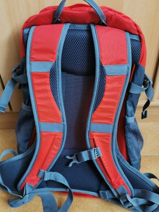 Mochila Trangoworld Baikal 25 de segunda mano por 60 EUR en Madrid en  WALLAPOP