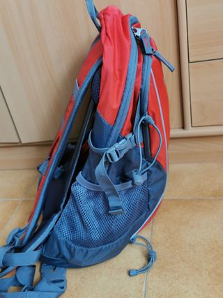 Mochila Trangoworld Baikal 25 de segunda mano por 60 EUR en Madrid en  WALLAPOP