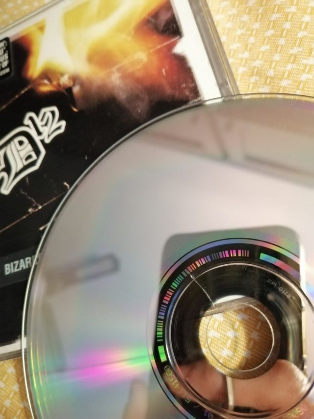 DVD de Eminem y CD de D12 de regalo 