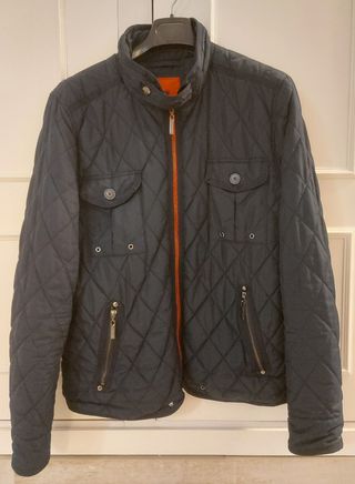 Chaqueta hombre azul marino Álvaro Moreno de segunda mano por 7 EUR en San  Juan de Aznalfarache en WALLAPOP