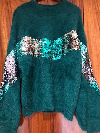 Jersey lentejuelas stradivarius de segunda mano por 10 EUR en Barcelona en  WALLAPOP