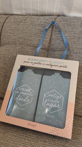 Identificadores de Maletas Mr. Wonderful de segunda mano por 10 EUR en  Santander en WALLAPOP