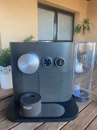Cafetera NESPRESSO EN350G de segunda mano por 110 EUR en Jerez de la  Frontera en WALLAPOP