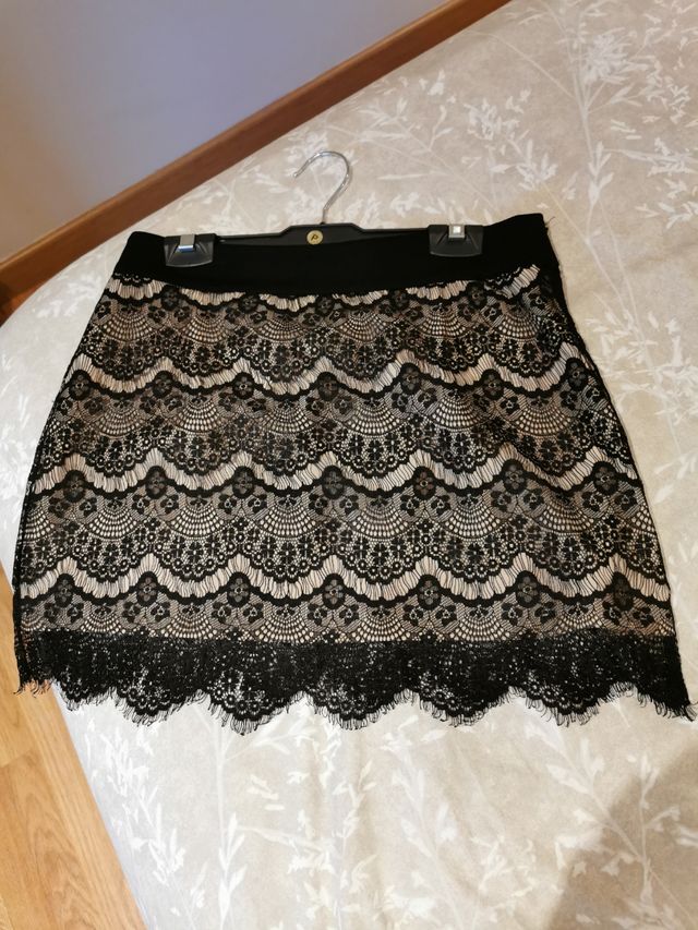 Falda negra Ted Baker