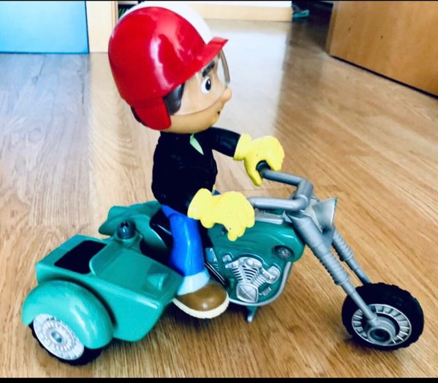 Muñeco Mani manitas.