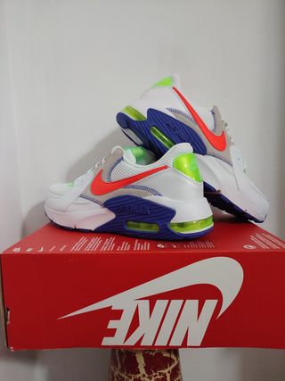 Nike Air max excee amd talla 43 de segunda mano por 100 EUR en Elche en  WALLAPOP