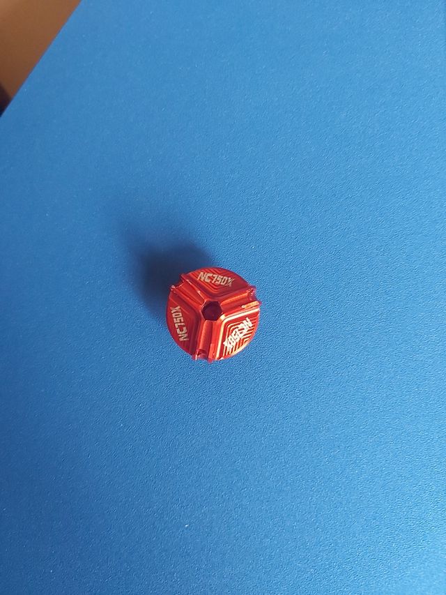 tapon depósito aceite Honda nc750x