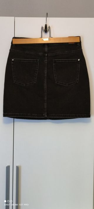 Falda vaquera negra de Minifaldas para Mujer de Zara | FASHIOLA.es