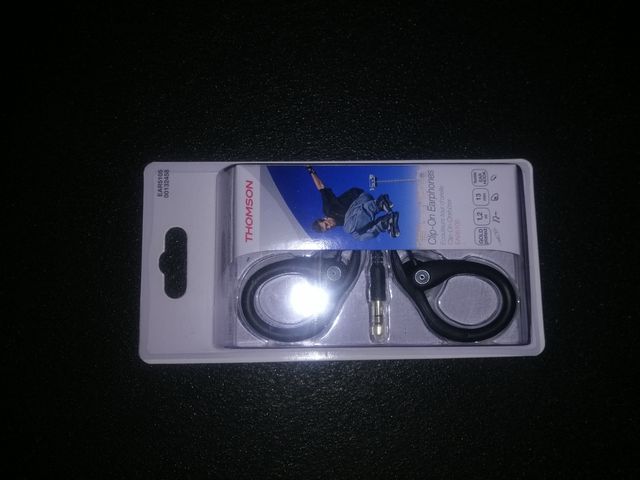 Auriculares Thompson