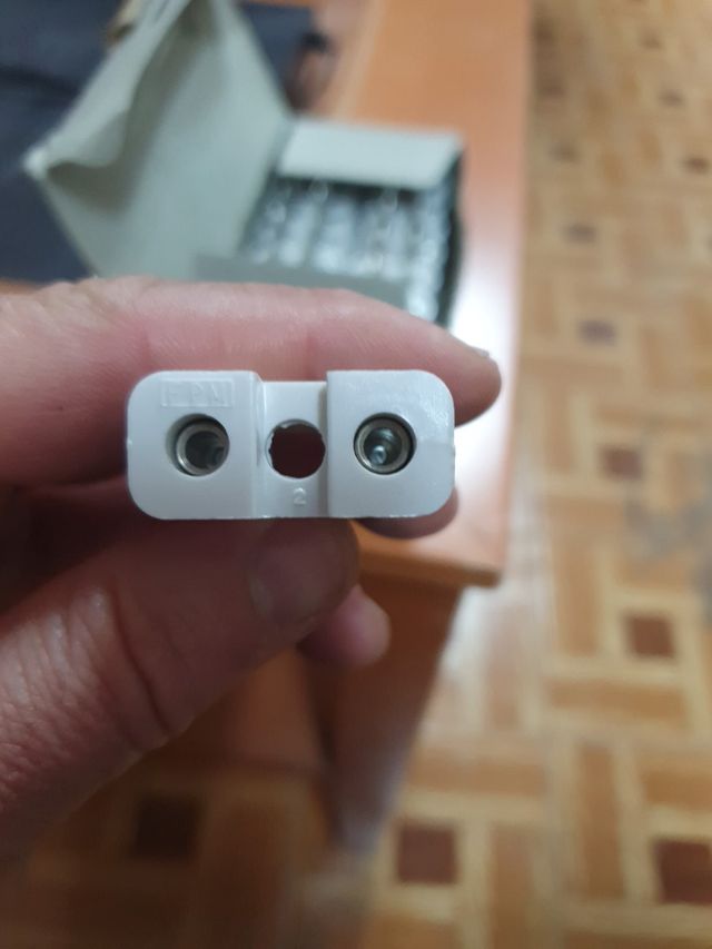 conversor clavija fuente a luz FPM