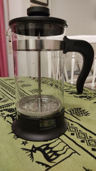 Tetera y\\/o cafetera marca Ikea. de segunda mano por 5 EUR en Puerto de  Sagunto en WALLAPOP