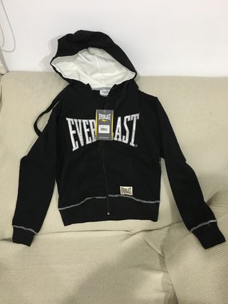 Sudadera everlast mujer talla L y XL de segunda mano por 20 EUR en  Barcelona en WALLAPOP