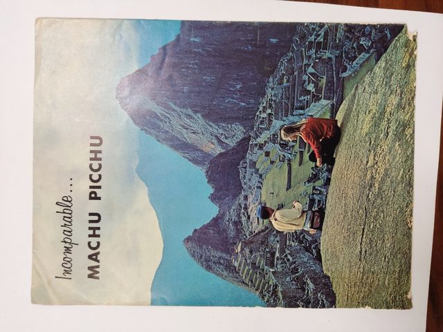 Lotto di 7 vecchie riviste peruviane