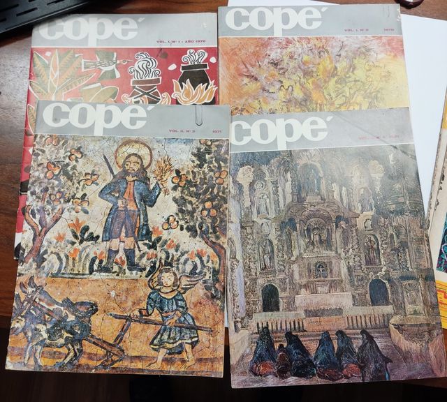 Lotto di 7 vecchie riviste peruviane