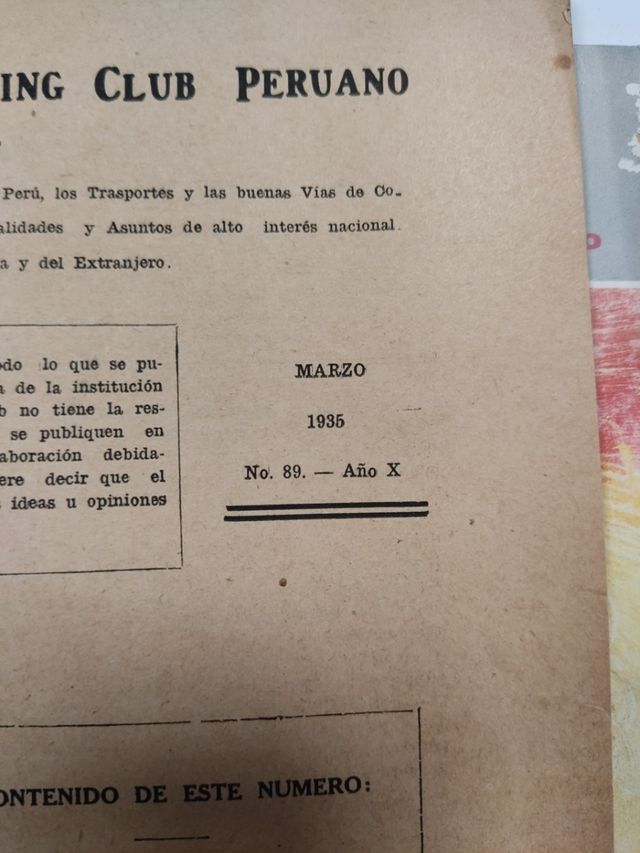 Lotto di 7 vecchie riviste peruviane