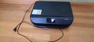 Impresora HP Envy 4527 de segunda mano por 60 EUR en León en WALLAPOP