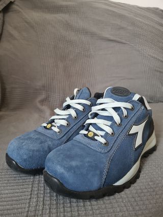 Zapatos de seguridad Diadora de segunda mano en WALLAPOP