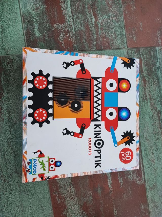 Juego Kinoptik Robots.