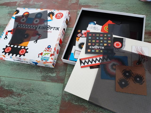 Juego Kinoptik Robots.