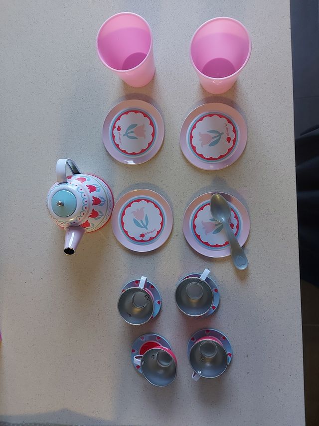 Juego de te de juguete