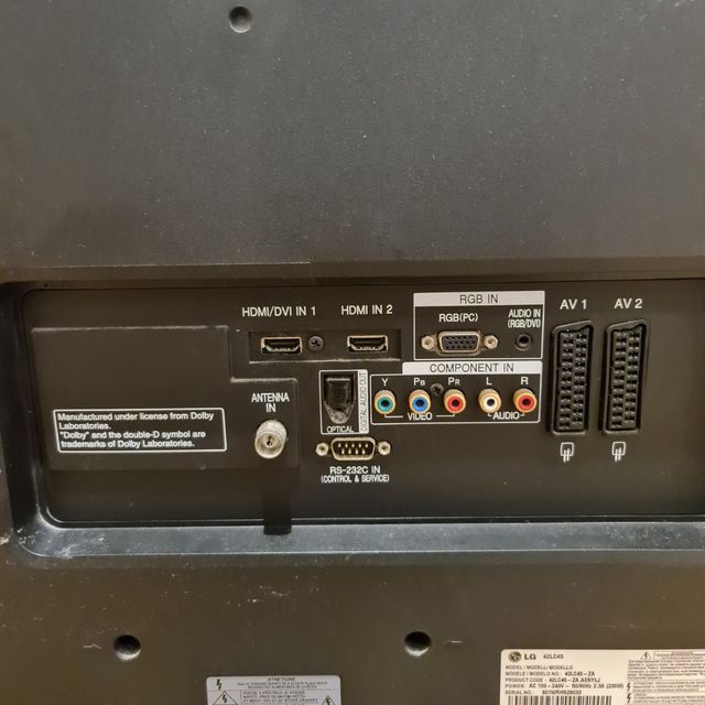 TV LG 42" modelo 42LC45