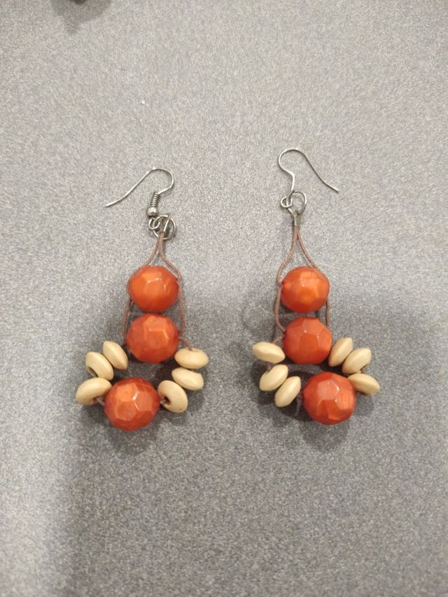 Pendientes abalorios