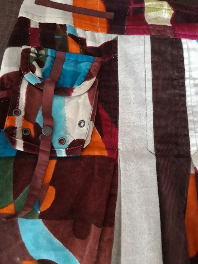 Falda corta colores Derby