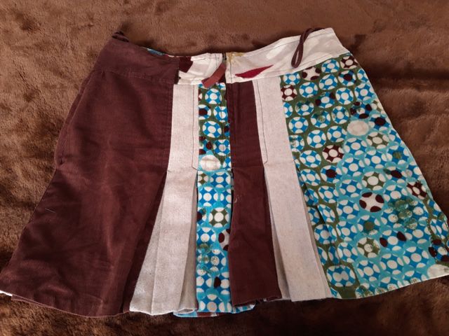 Falda corta colores Derby