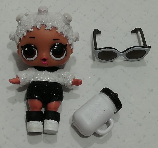 Muñeca LOL FRESH serie GLITTER
