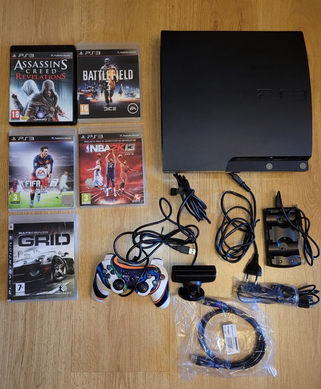 Playstation 3 Slim (SONY) + 5 juegos de Regalo.